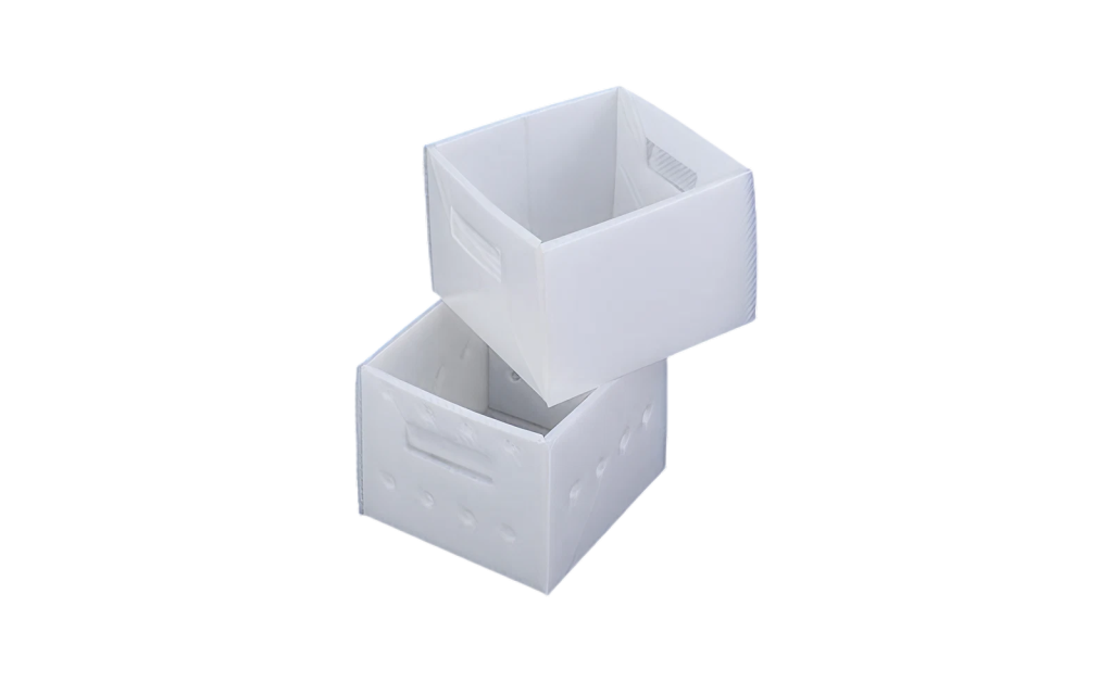 Totes & Bins